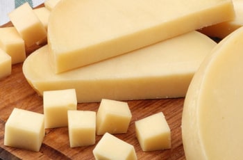Рецепты блюд с сыром проволоне