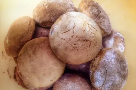 Медовые пряники с творожным кремом