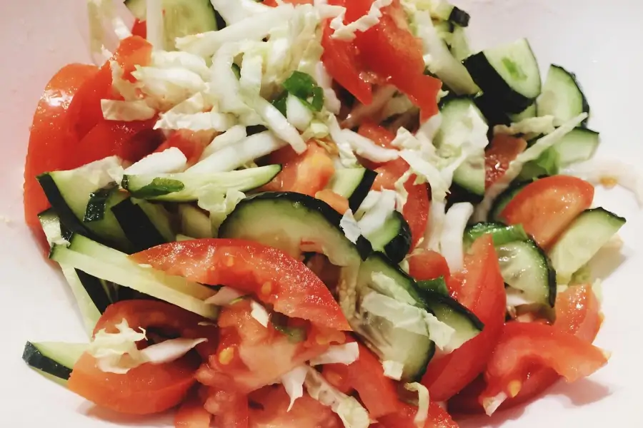 Салат с пекинской капустой
