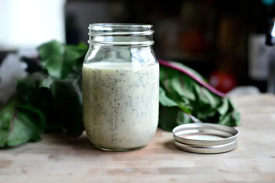 Соус для салата с маком и мёдом