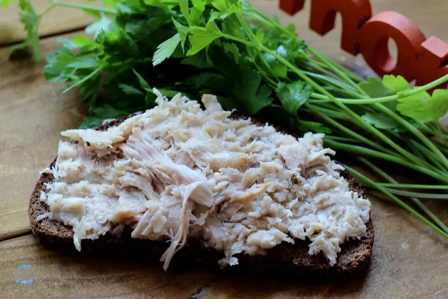Рийет из курицы с белыми вином
