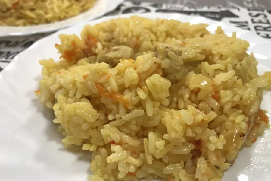 Плов из свинины в мультиварке