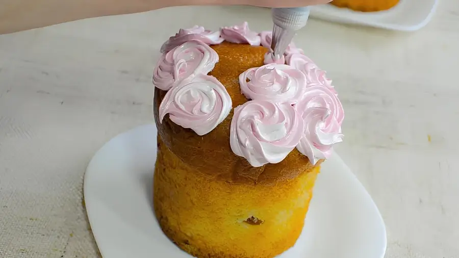 Покрытие куличей глазурью
