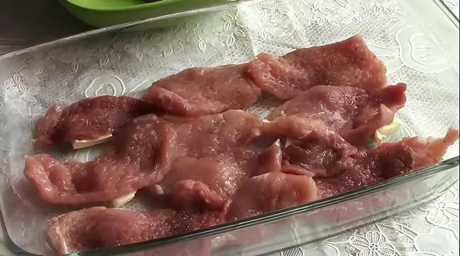 Выкладка мяса