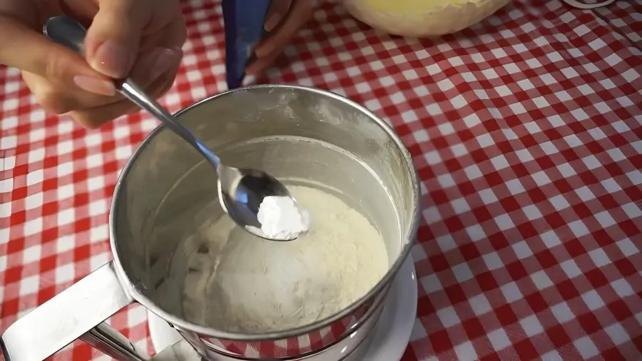 Смешивание сухих ингредиентов