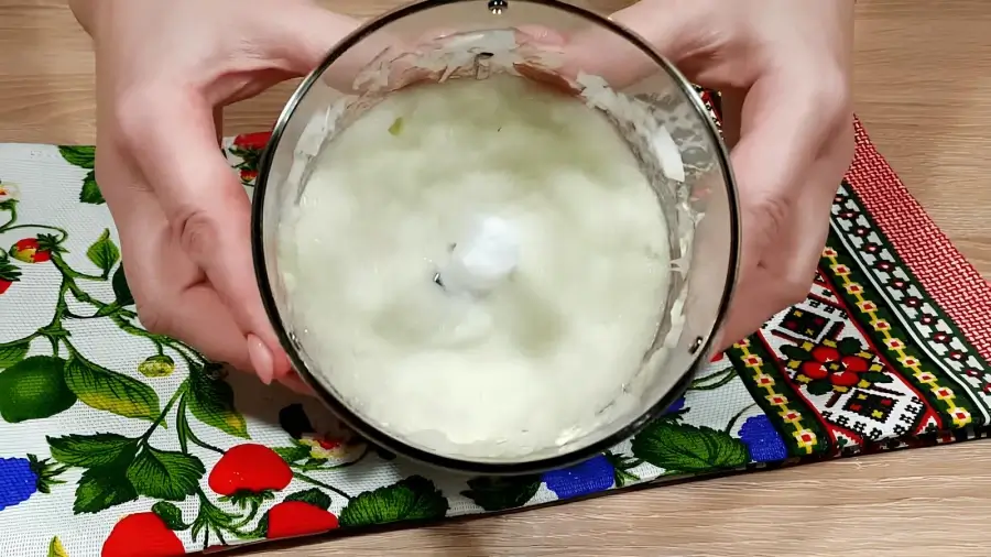 Измельчение лука и чеснока