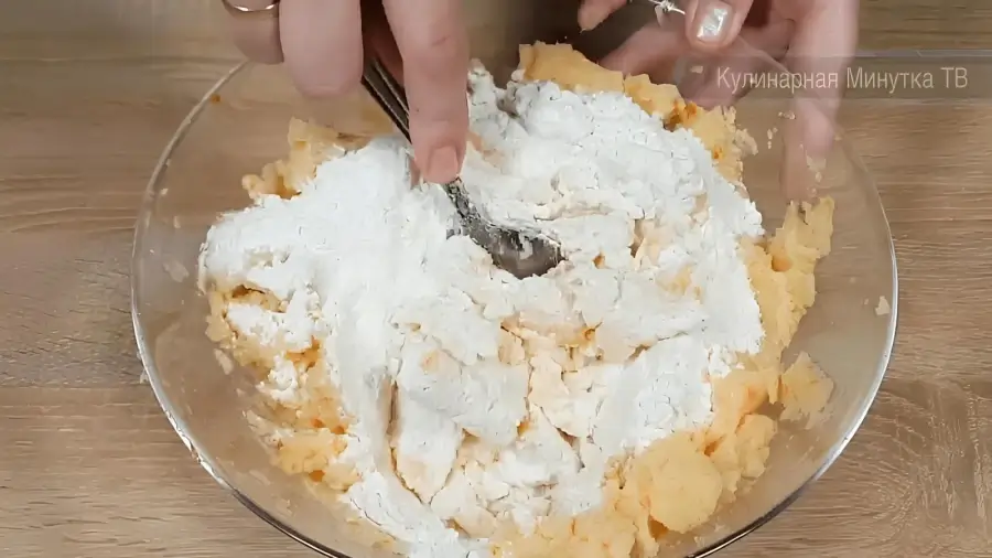 Замес картофельного теста