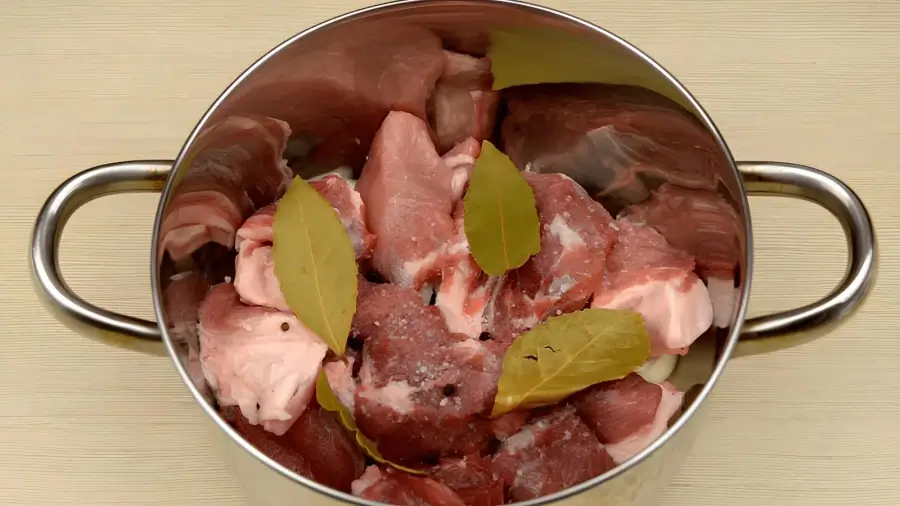 Слои в кастрюле
