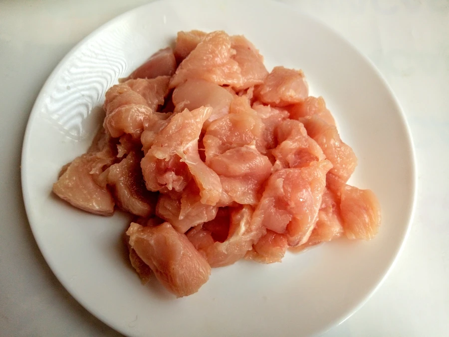 Нарезка куриного филе