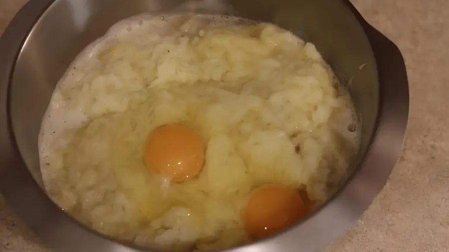 Добавление яиц