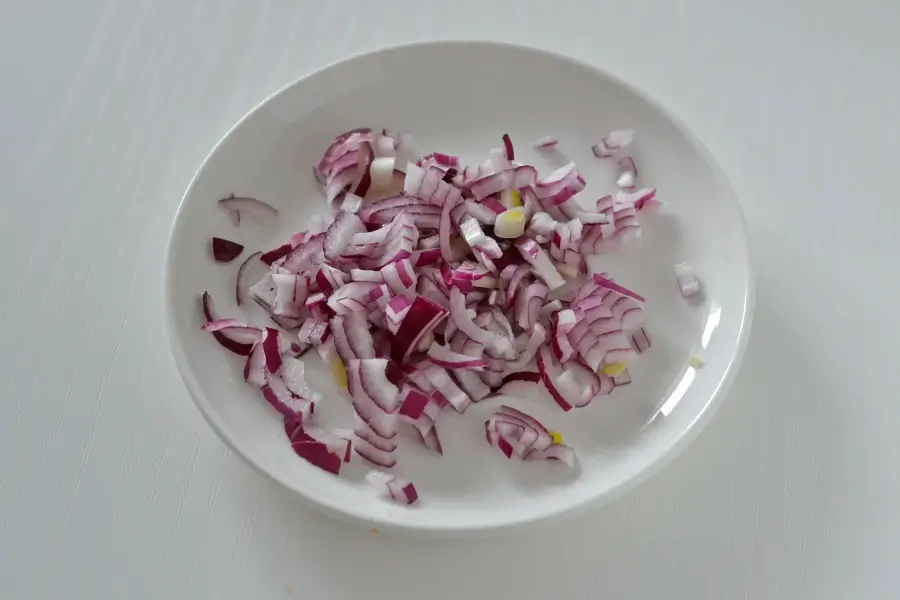 Шинковка лука