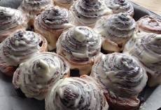 Булочка с корицей Cinnabon