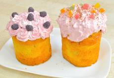 Пасхальный кулич с изюмом