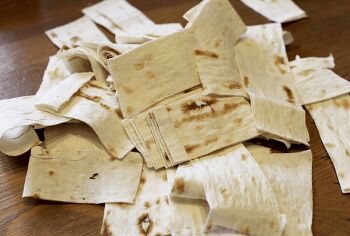 Хрустящие чипсы из лаваша фото 1 шага рецепта