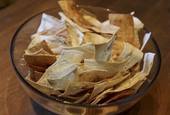 Хрустящие чипсы из лаваша фото 5 шага рецепта