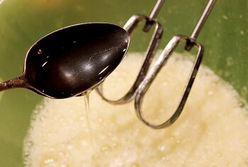 Блины на молоке фото 2 шага рецепта