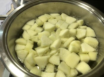 Рисовая каша с яблоками фото 2 шага рецепта