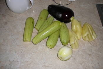 Тушеные баклажаны с кабачками фото 1 шага рецепта