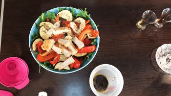 Теплый салат из индейки фото 11 шага рецепта