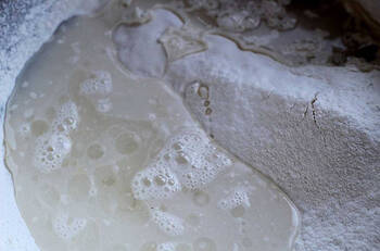 Лепешки с луком фото 1 шага рецепта