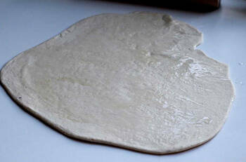 Лепешки с луком фото 4 шага рецепта