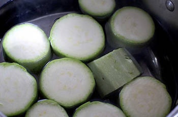 Кабачки с брынзой фото 1 шага рецепта