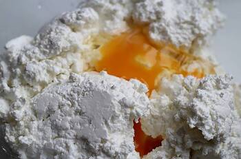 Сырники с шоколадом в овсянке фото 1 шага рецепта