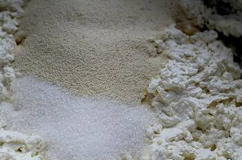 Сырники с шоколадом в овсянке фото 2 шага рецепта