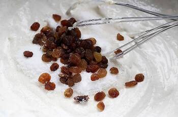 Творожные мини-запеканки фото 2 шага рецепта