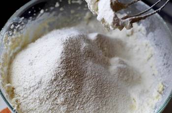 Пирог из творожного теста фото 2 шага рецепта