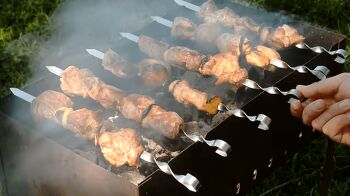 Шашлык из свинины с луком фото 7 шага рецепта