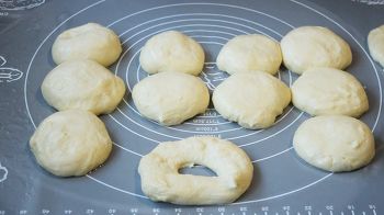 Пончики без кефира фото 11 шага рецепта