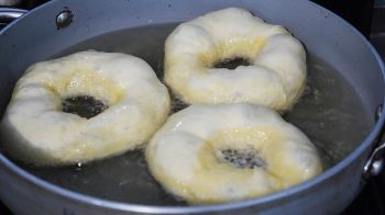 Пончики без кефира фото 12 шага рецепта