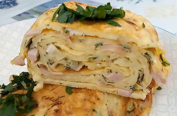 Рулет из омлета с сыром фото 11 шага рецепта