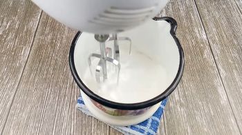 Глазурь для кулича фото 5 шага рецепта