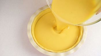 Тыквенный пирог со сгущенкой фото 16 шага рецепта