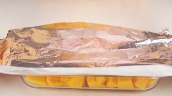 Тыквенный пирог со сгущенкой фото 2 шага рецепта