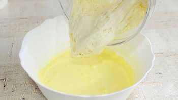 Пасхальный кулич с изюмом фото 6 шага рецепта