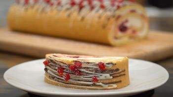 Бисквитный рулет с джемом фото 23 шага рецепта