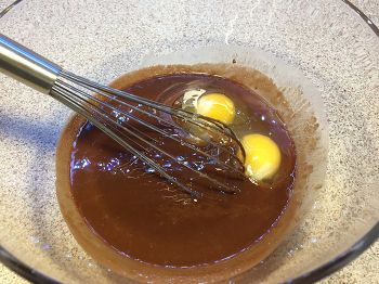 Брауни с молочным шоколадом фото 3 шага рецепта