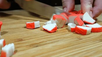 Салат По-Королевски фото 1 шага рецепта