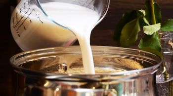 Овсянка на миндальном молоке фото 2 шага рецепта