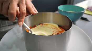 Селедка под шубой с яблоками фото 10 шага рецепта