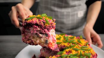 Селедка под шубой с яблоками фото 18 шага рецепта