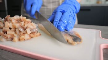 Селедка под шубой с яблоками фото 3 шага рецепта