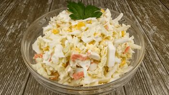 Салат с крабовыми палочками и пекинской капустой фото 4 шага рецепта