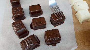 Кокосово-шоколадные конфеты Баунти фото 7 шага рецепта