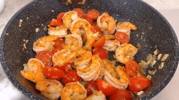 Паста с креветками в сливочном соусе фото 8 шага рецепта