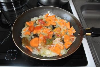 Суп Харчо с грецкими орехами фото 4 шага рецепта