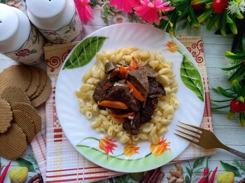 Говяжье легкое тушеное с овощами фото 7 шага рецепта